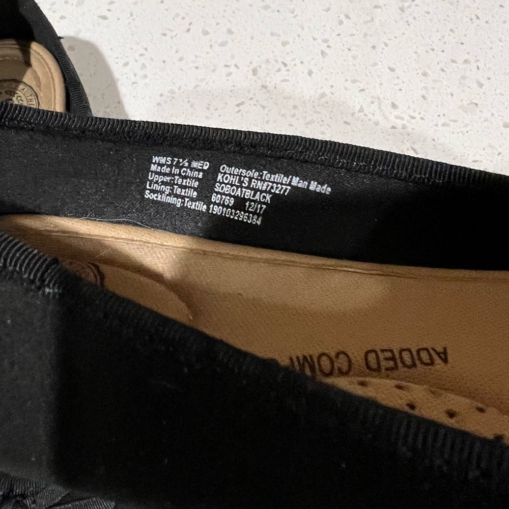Black SO flats with bow • 7.5 - Picture 3 of 3